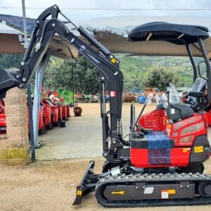 MINIEXCAVADORA-HAUSER-1.8-XR-KUBOTA-5