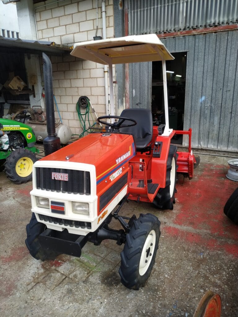 MINITRACTOR-YANMAR-1