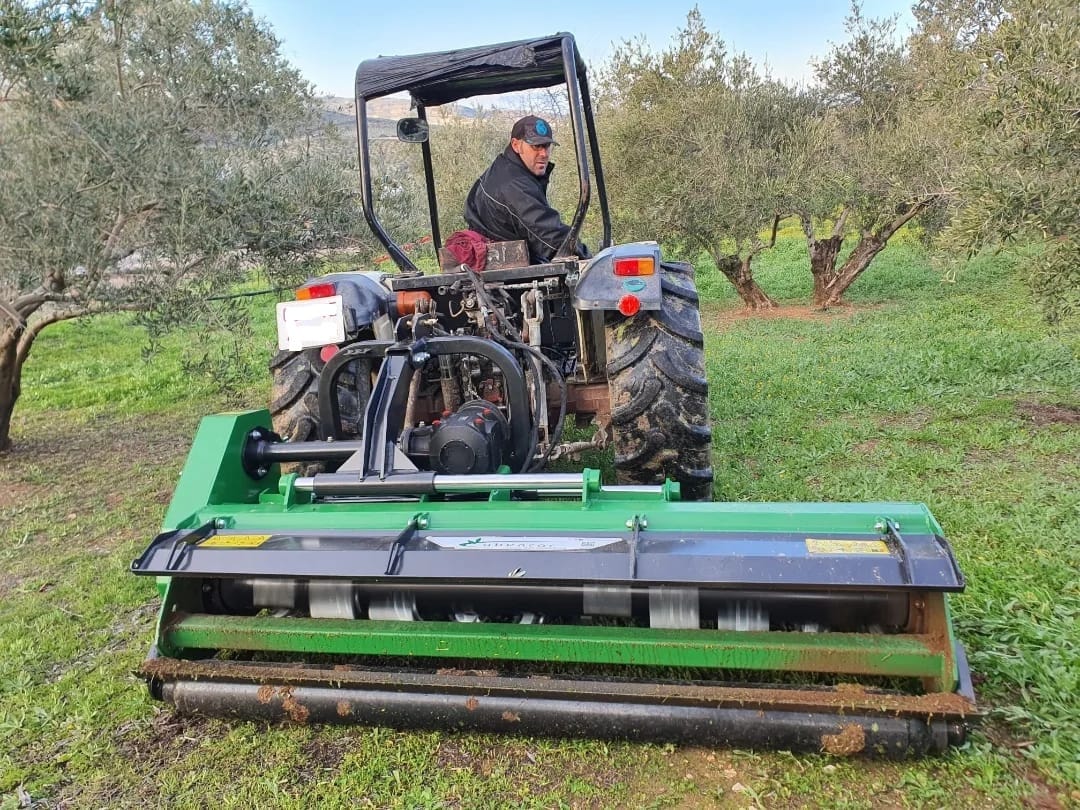 TRITURADORA-REFORZADA-ABENCAR-16-A-3-M-2