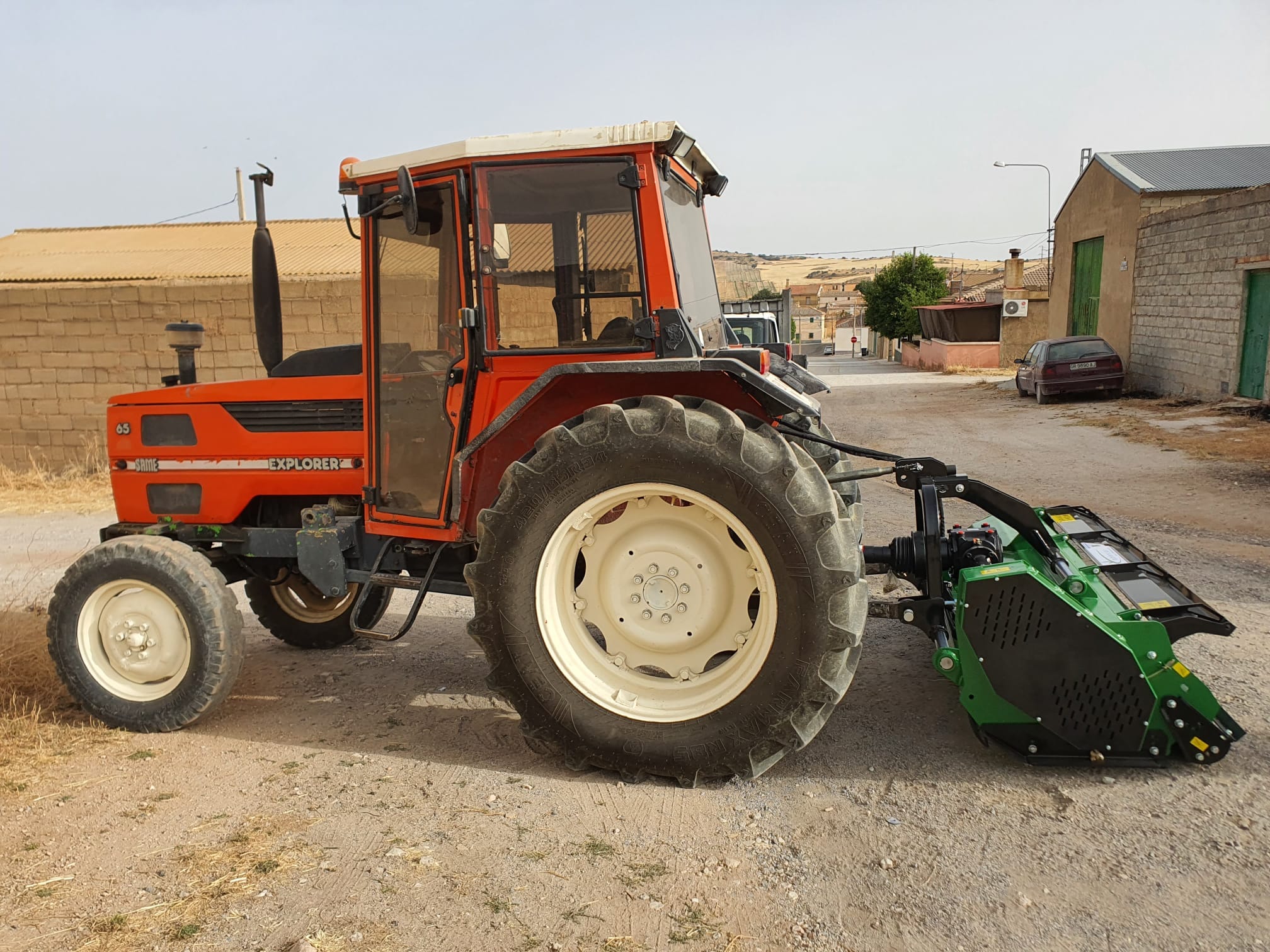 TRITURADORA-REFORZADA-ABENCAR-16-A-3-M-8