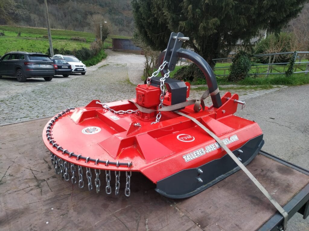 desbrozadora-reforzada-tjm-120m-5