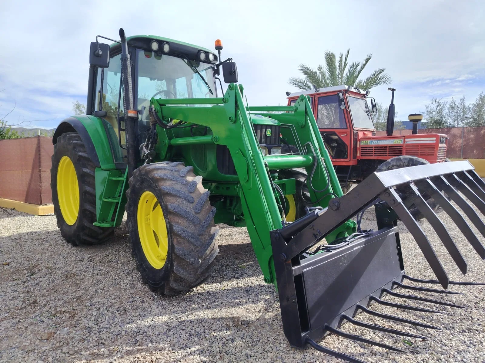 WhatsApp-Image-2026-02-03-at-15.12.22-1